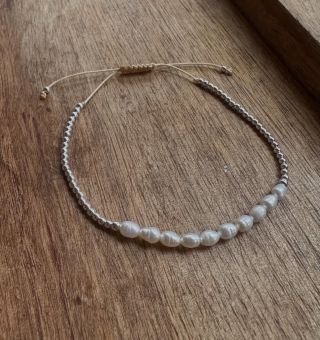 Stříbro a perličky nebo zlato a perličky? 🤔… kdo bude chtít, může mít i rose gold 😉… stačí říct … #stribroag925/1000...